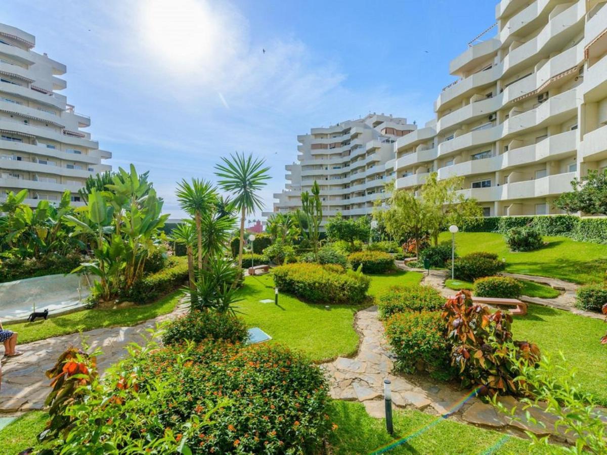 "Vive Benal Beach" Vistas Al Mar Y Parque Acuatico 1510 Беналмадена Екстериор снимка